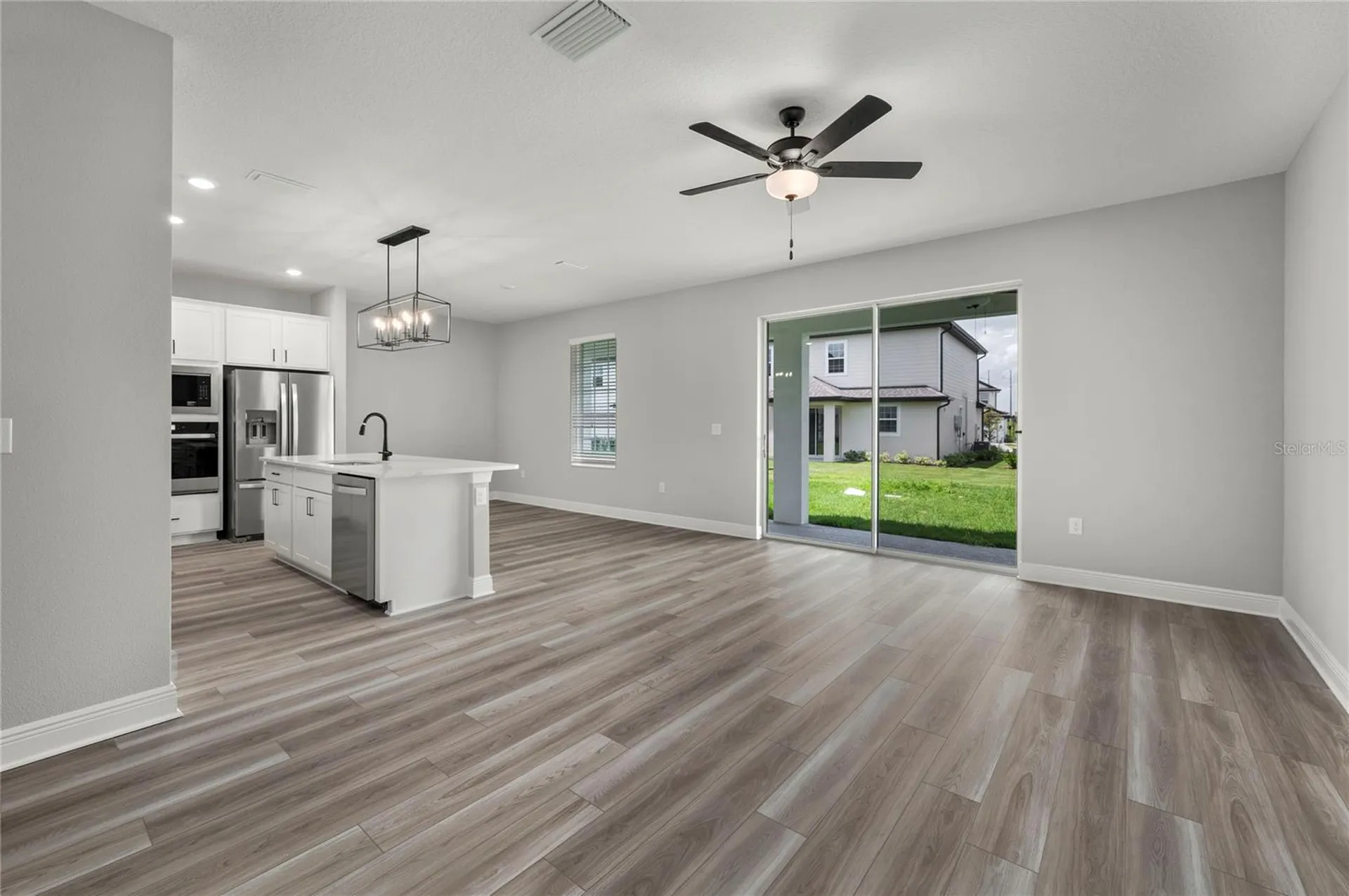 7668 Somersworth Drive Kissimmee FL 34747