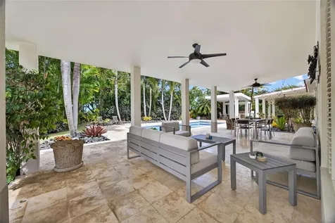 114 Los Lotos Street Dorado PR 00646