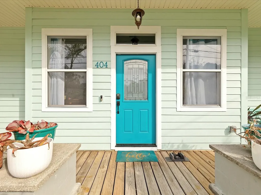 404 E Chelsea Street Tampa FL 33603
