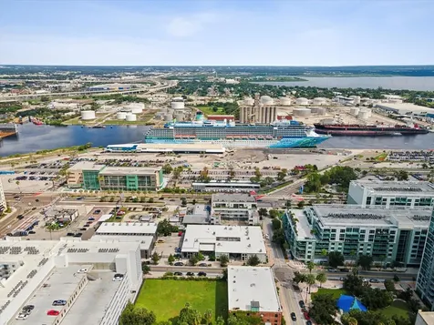 404 E Chelsea Street Tampa FL 33603