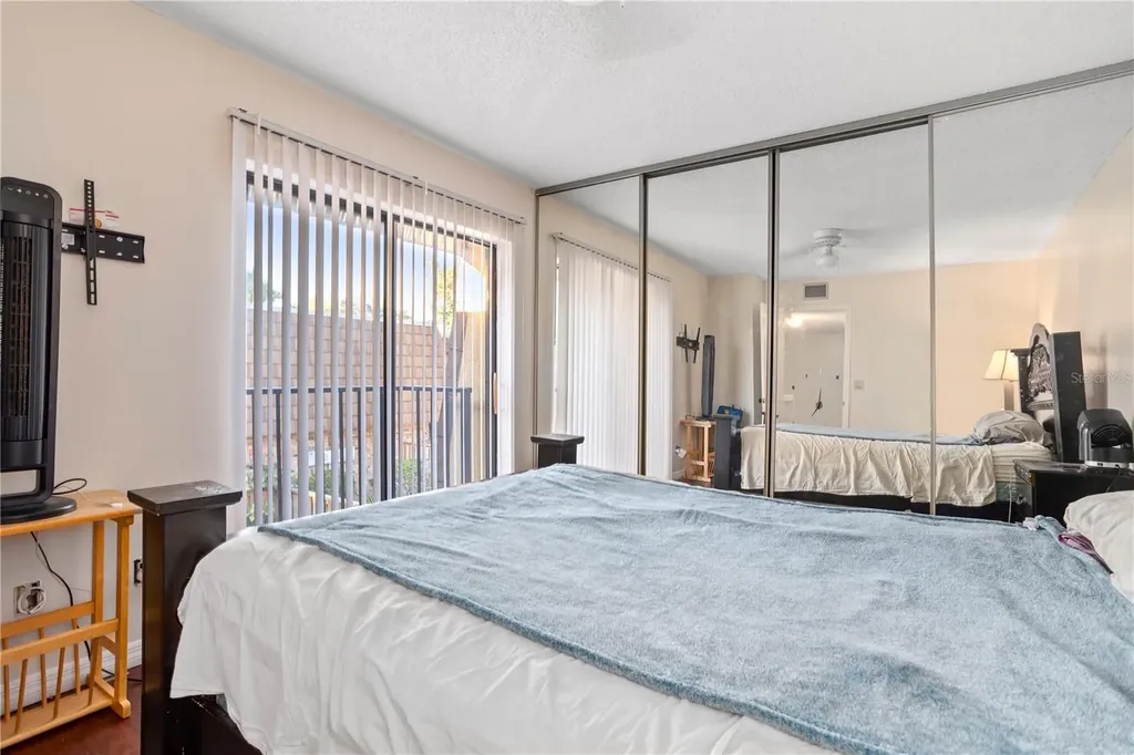 5284 Willow Court Orlando FL 32811
