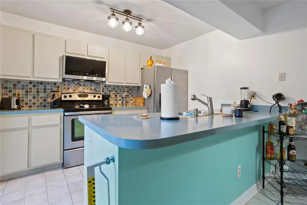 5284 Willow Court Orlando FL 32811