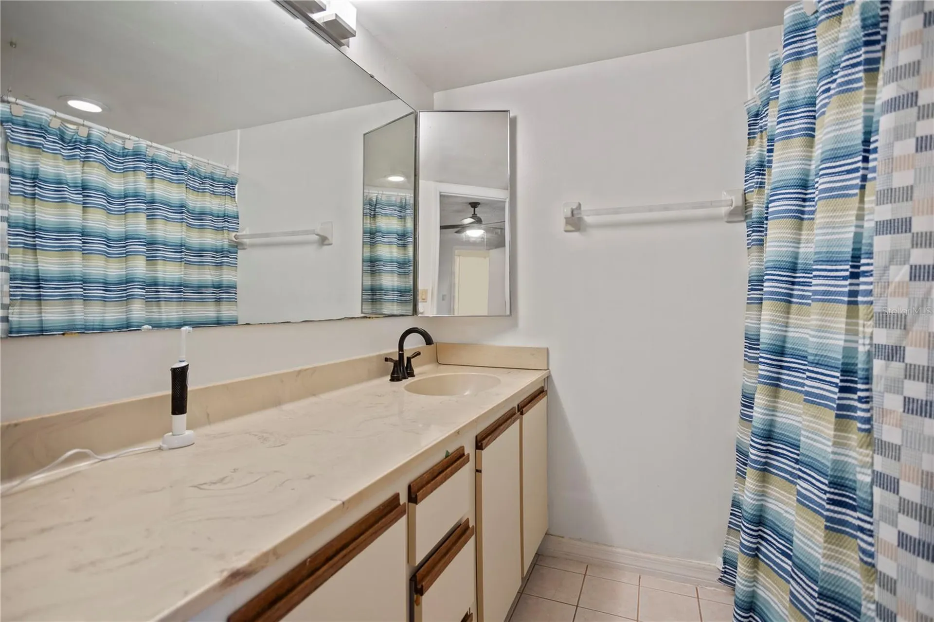 5284 Willow Court Orlando FL 32811