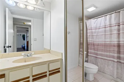 5284 Willow Court Orlando FL 32811