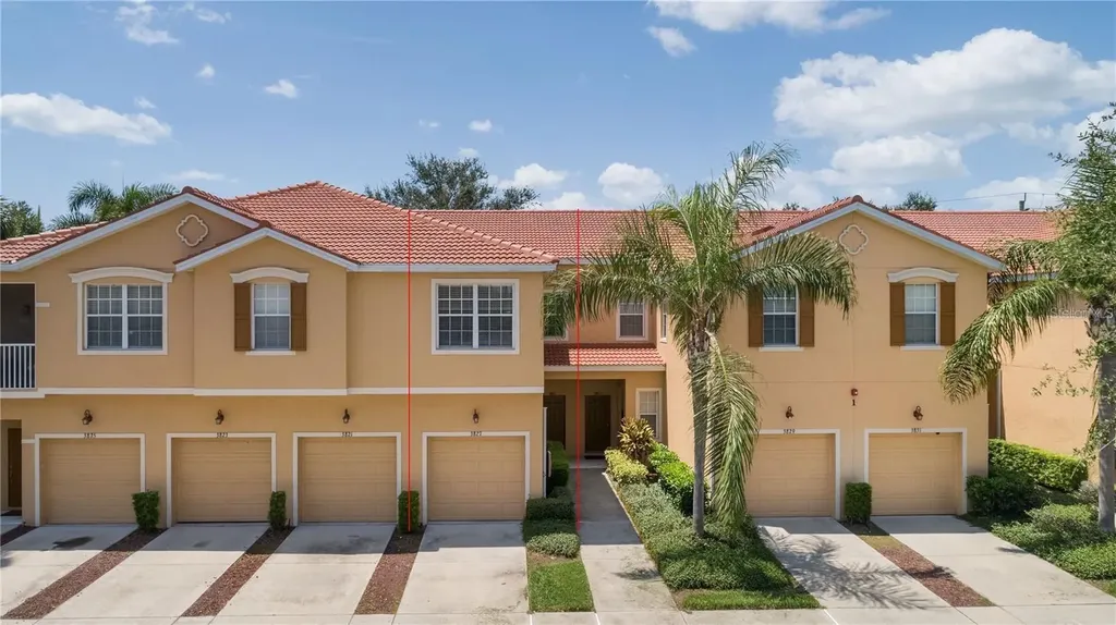 3827 Parkridge Circle Sarasota FL 34243