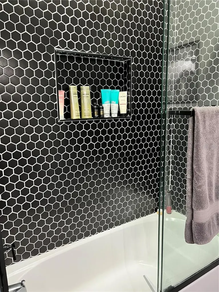 3827 Parkridge Circle Sarasota FL 34243