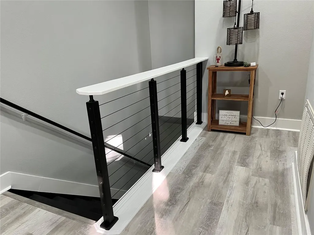 3827 Parkridge Circle Sarasota FL 34243