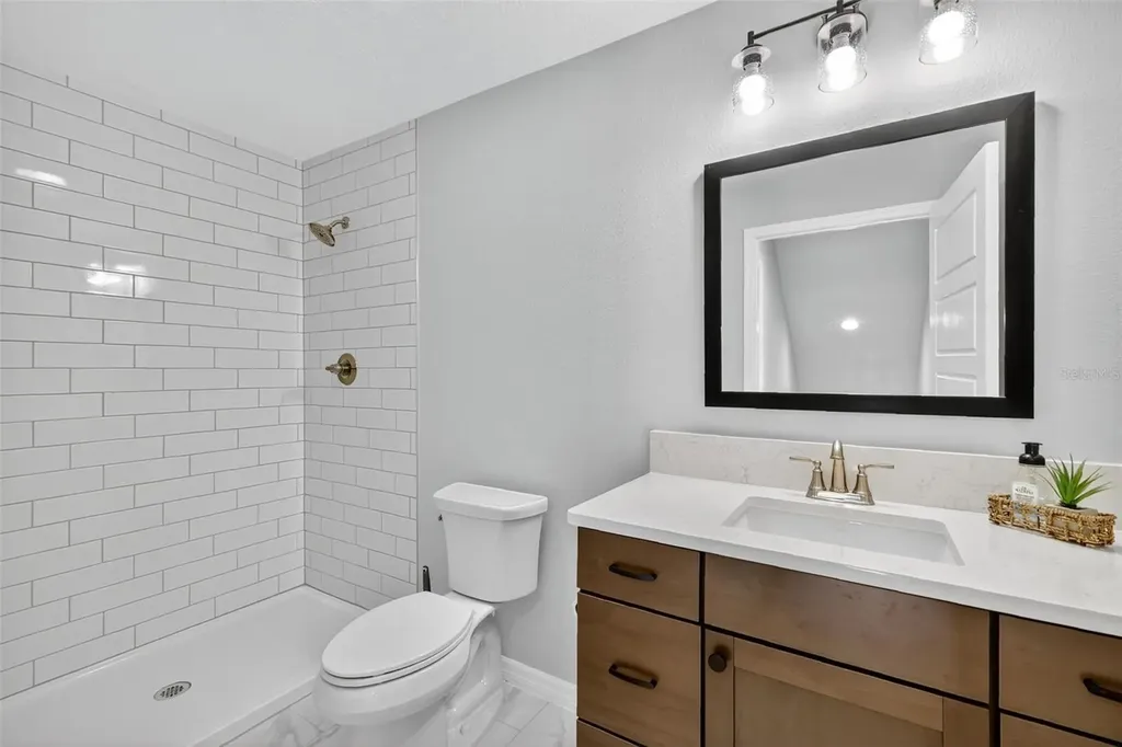 2730 Alder Avenue Middleton FL 34762
