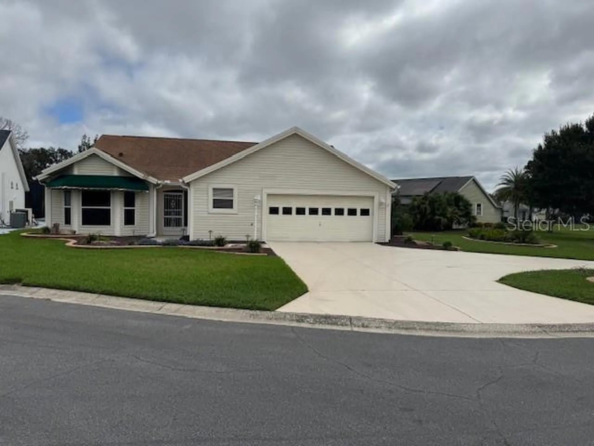 903 Ramos Drive The Villages FL 32159