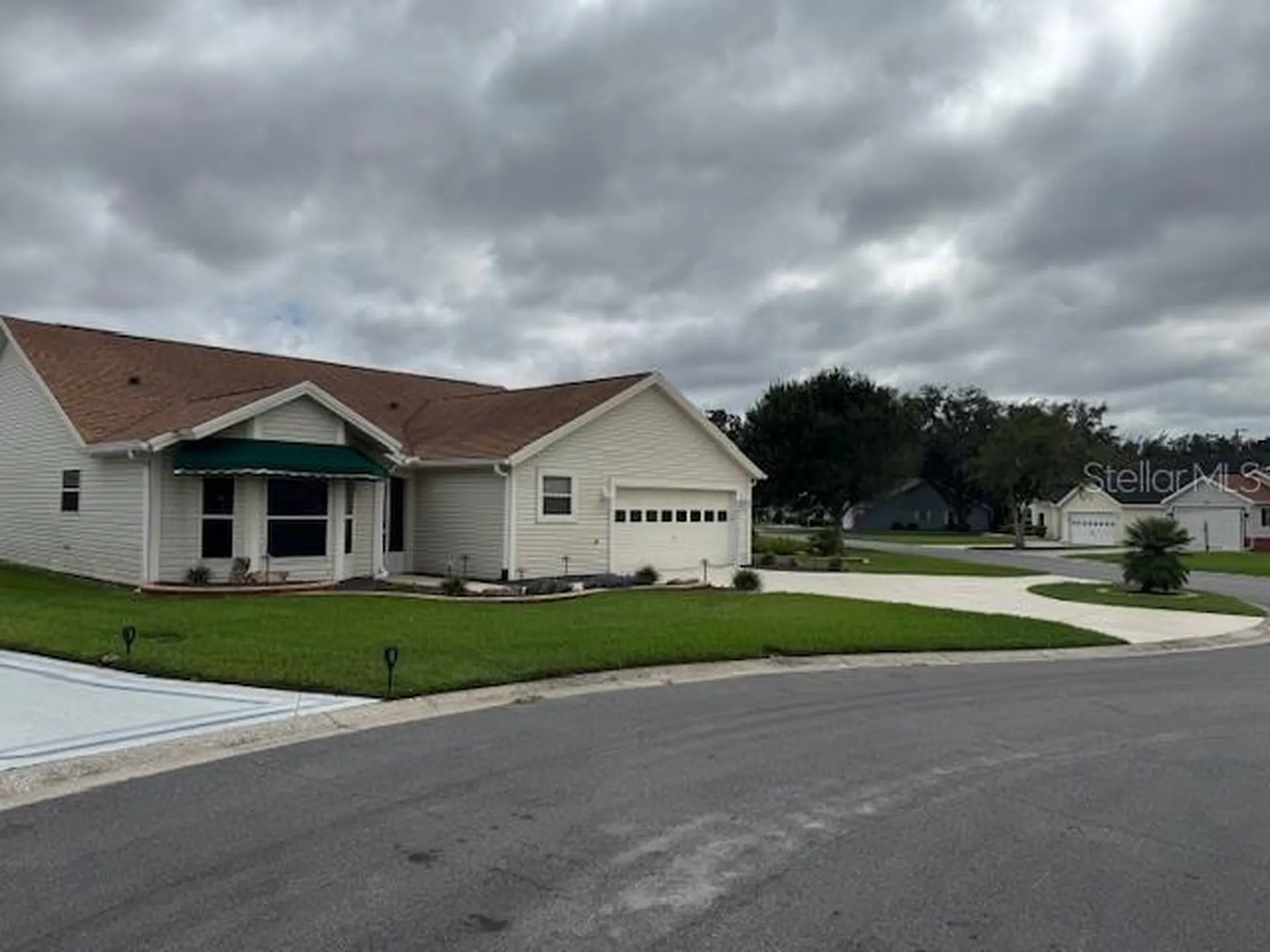 903 Ramos Drive The Villages FL 32159