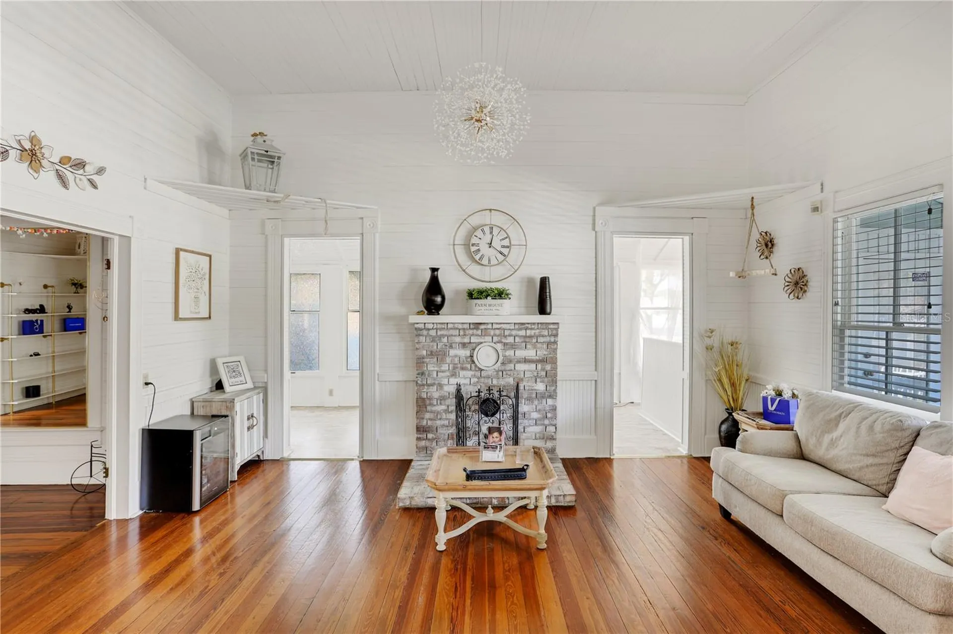 18741 High Springs Main Street High Springs FL 32643