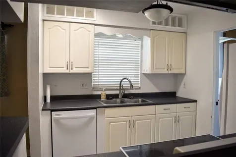 9440 50th Way N Pinellas Park FL 33782