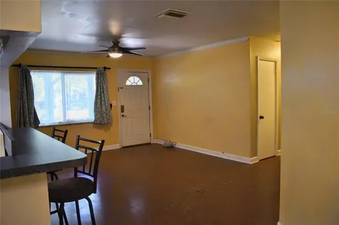 9440 50th Way N Pinellas Park FL 33782