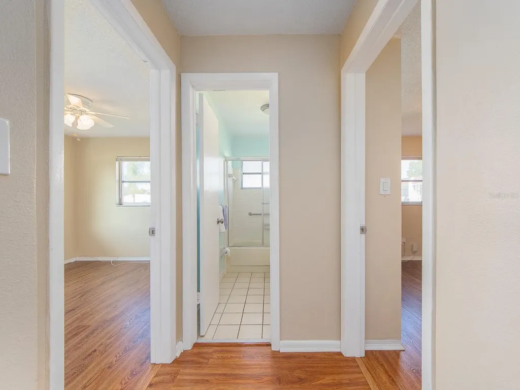 9157 140th Way Seminole FL 33776