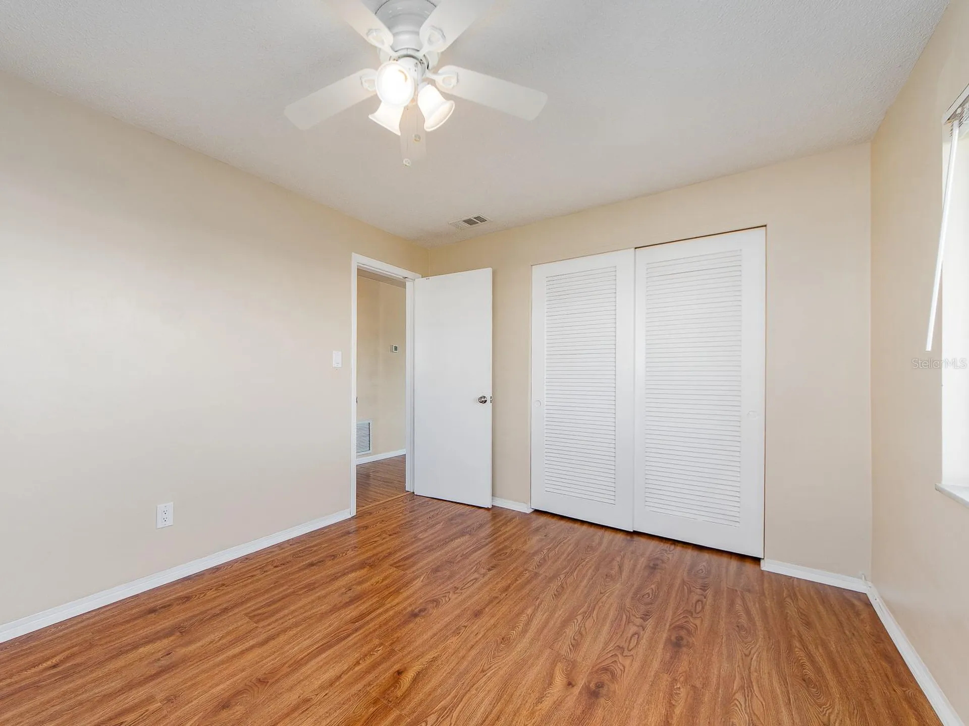 9157 140th Way Seminole FL 33776