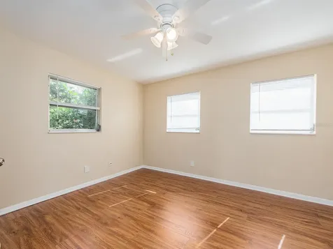 9157 140th Way Seminole FL 33776