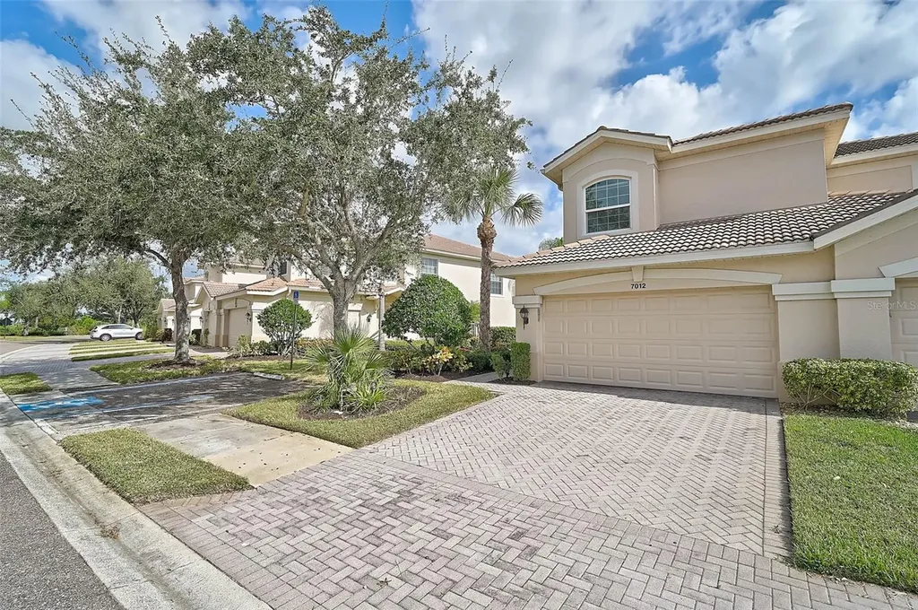 7012 Prosperity Circle Sarasota FL 34238