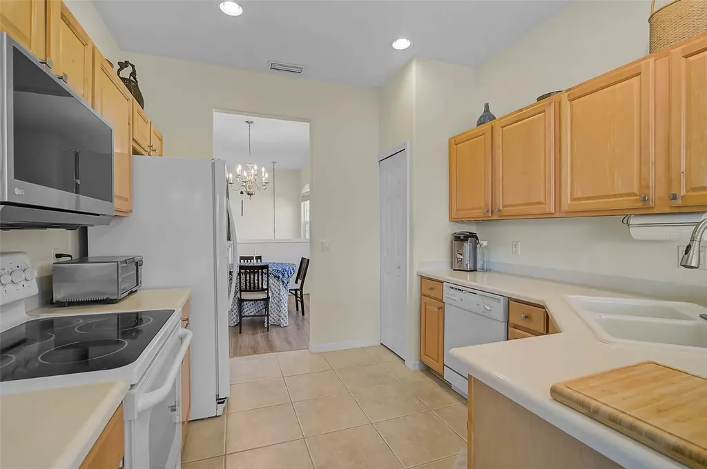 7012 Prosperity Circle Sarasota FL 34238