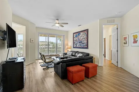 7012 Prosperity Circle Sarasota FL 34238