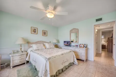 400 Larboard Way Clearwater FL 33767