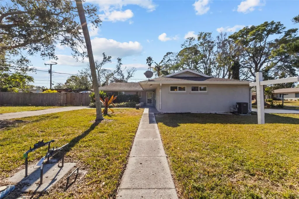 7230 Shepherd Street Sarasota FL 34243