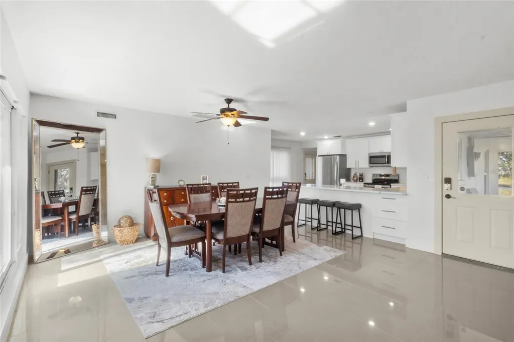 7230 Shepherd Street Sarasota FL 34243