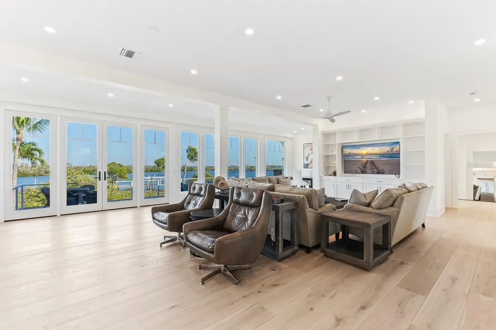 4070 Loomis Avenue Boca Grande FL 33921