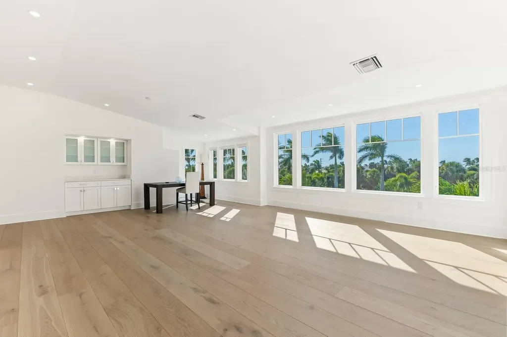 4070 Loomis Avenue Boca Grande FL 33921