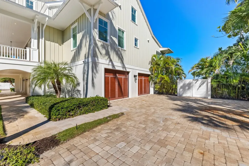 4070 Loomis Avenue Boca Grande FL 33921