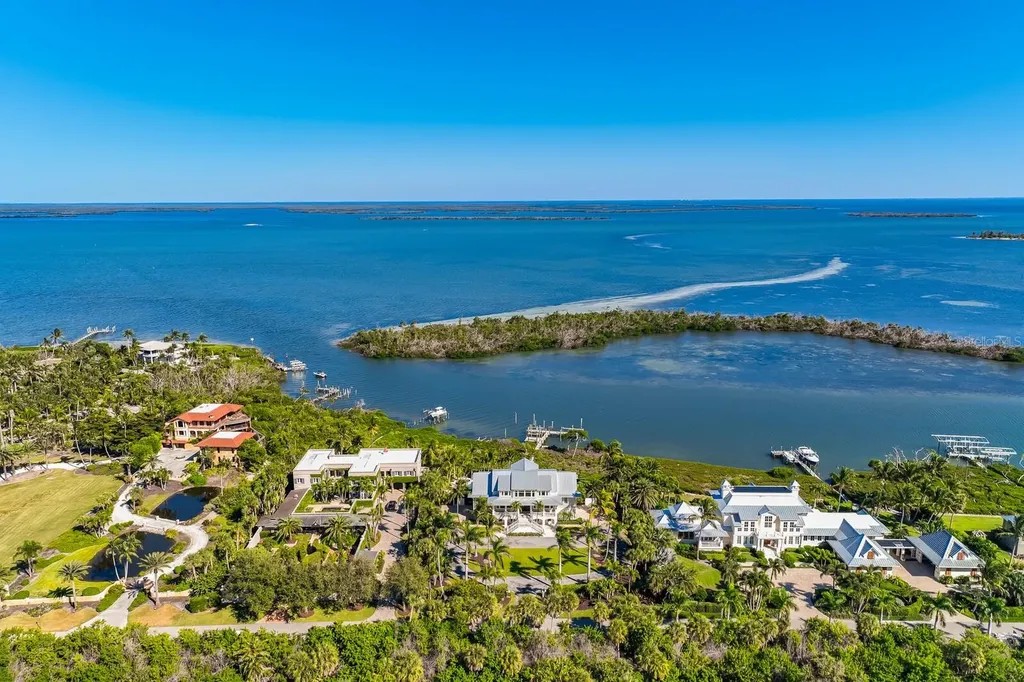 4070 Loomis Avenue Boca Grande FL 33921
