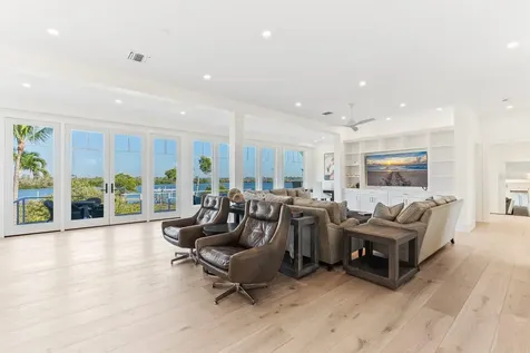 4070 Loomis Avenue Boca Grande FL 33921