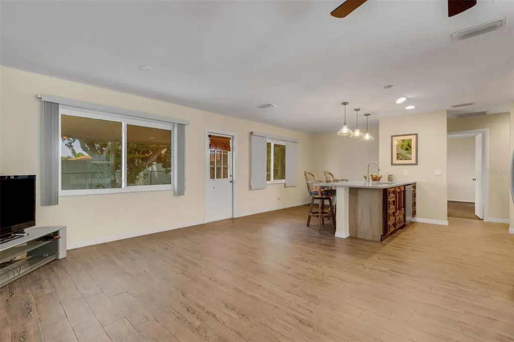 6328 Georgia Avenue Bradenton FL 34207