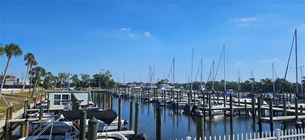 6328 Georgia Avenue Bradenton FL 34207