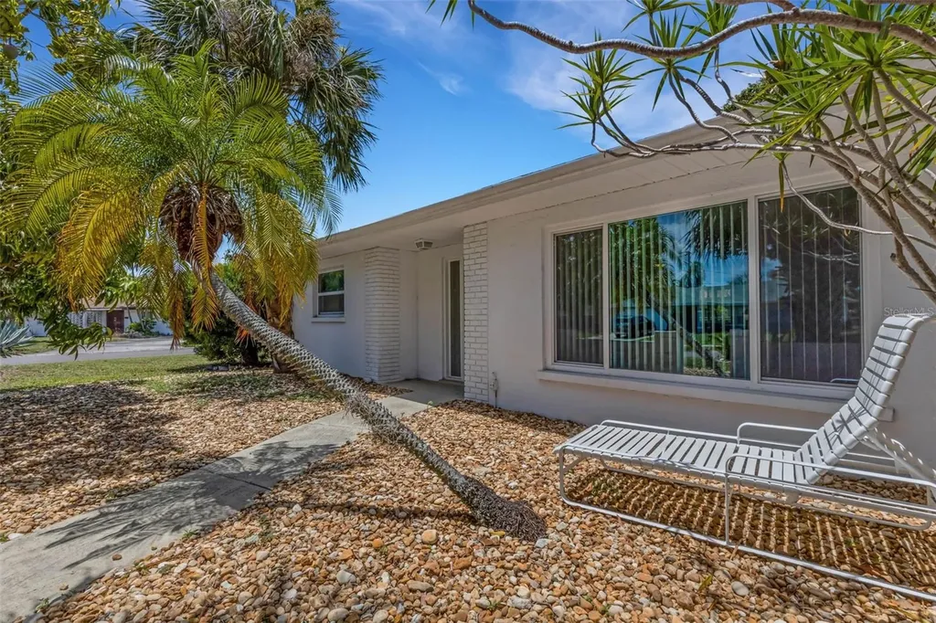 6328 Georgia Avenue Bradenton FL 34207
