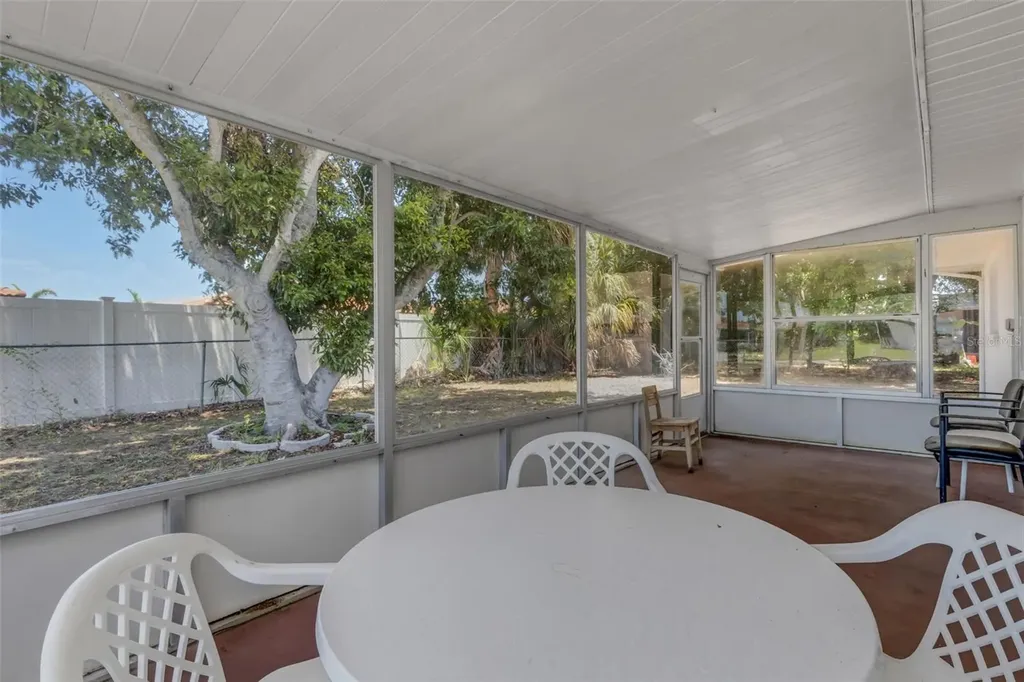 6328 Georgia Avenue Bradenton FL 34207