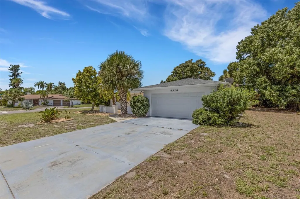 6328 Georgia Avenue Bradenton FL 34207