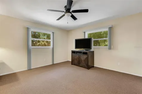6328 Georgia Avenue Bradenton FL 34207