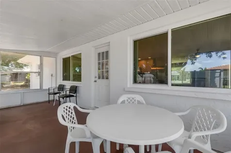 6328 Georgia Avenue Bradenton FL 34207