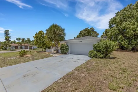 6328 Georgia Avenue Bradenton FL 34207