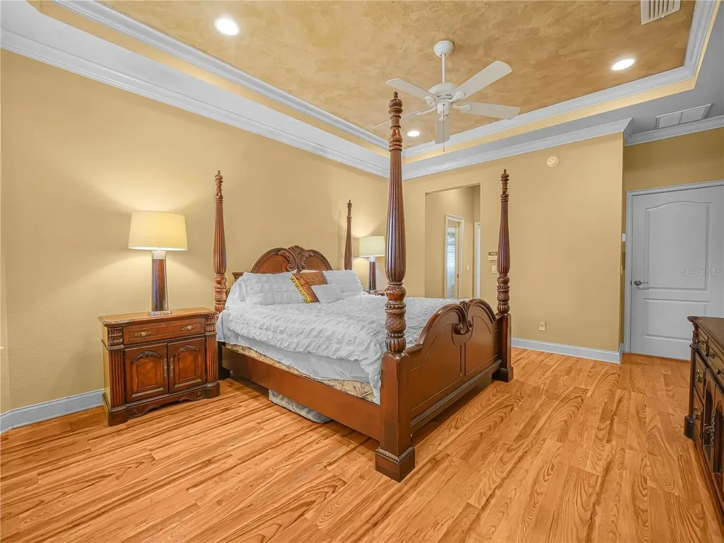 565 Whisper Woods Drive Lakeland FL 33813