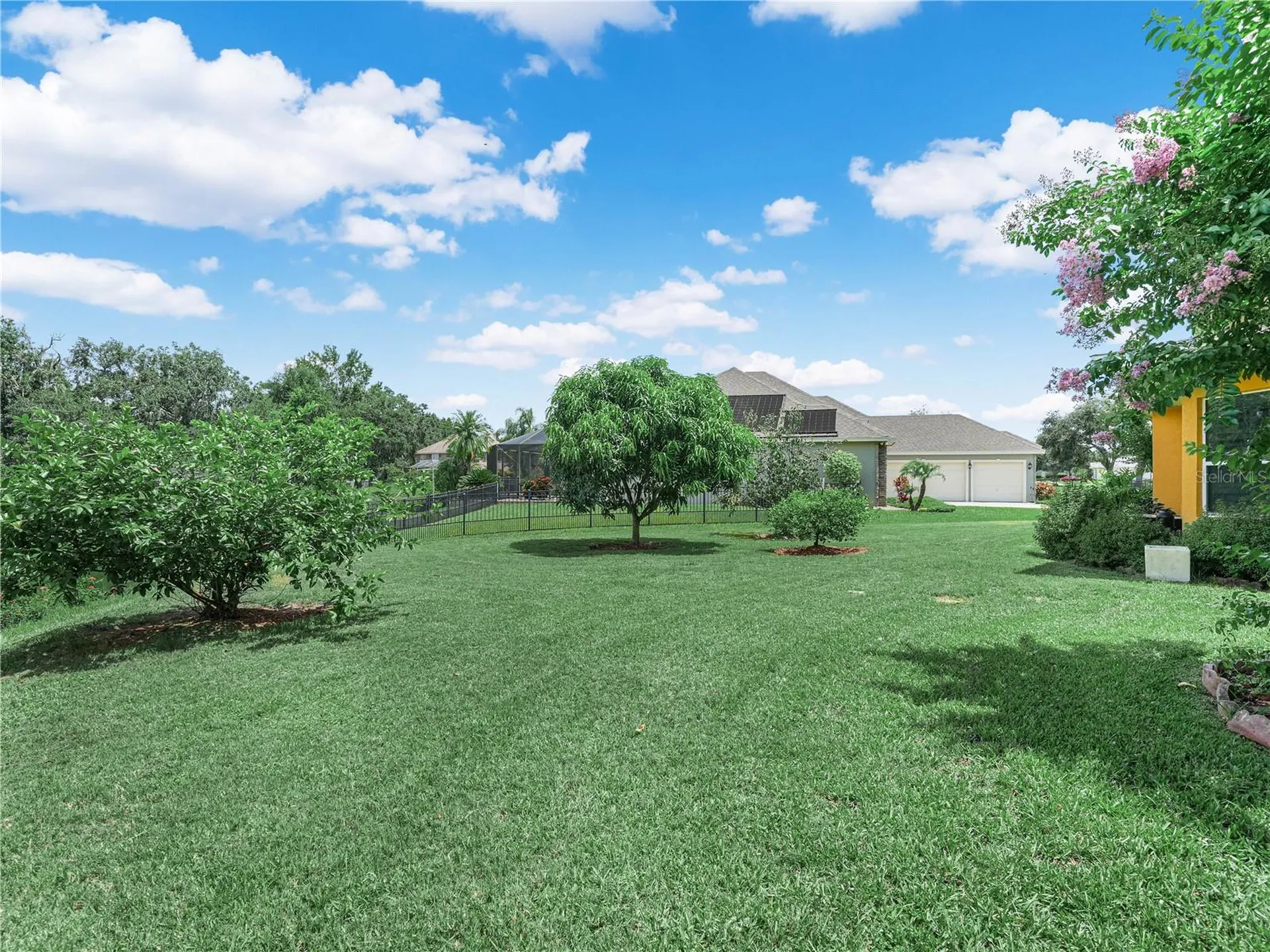 565 Whisper Woods Drive Lakeland FL 33813