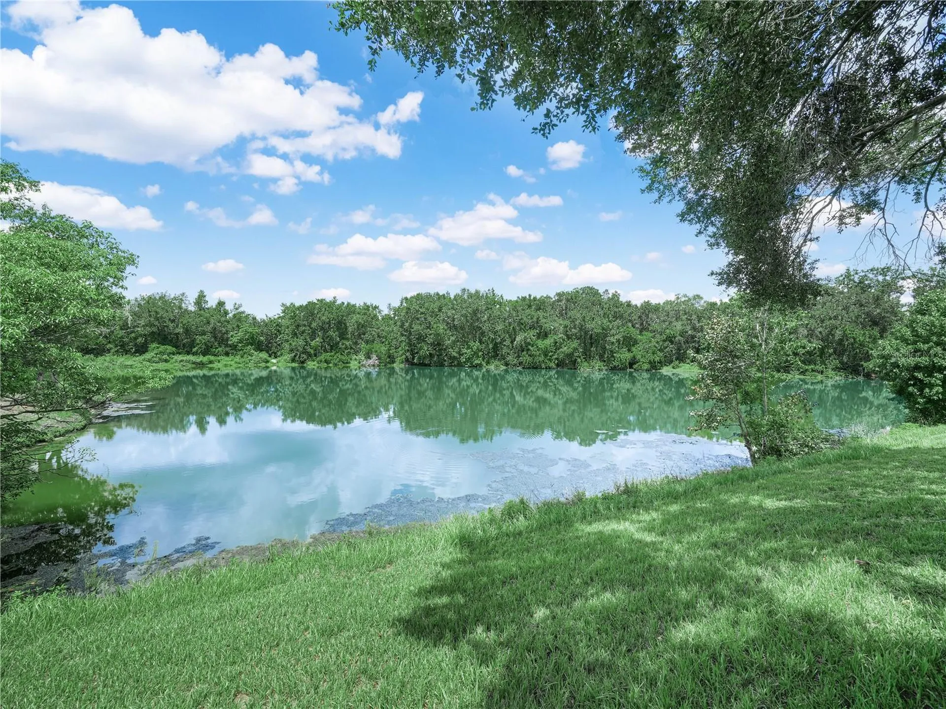 565 Whisper Woods Drive Lakeland FL 33813