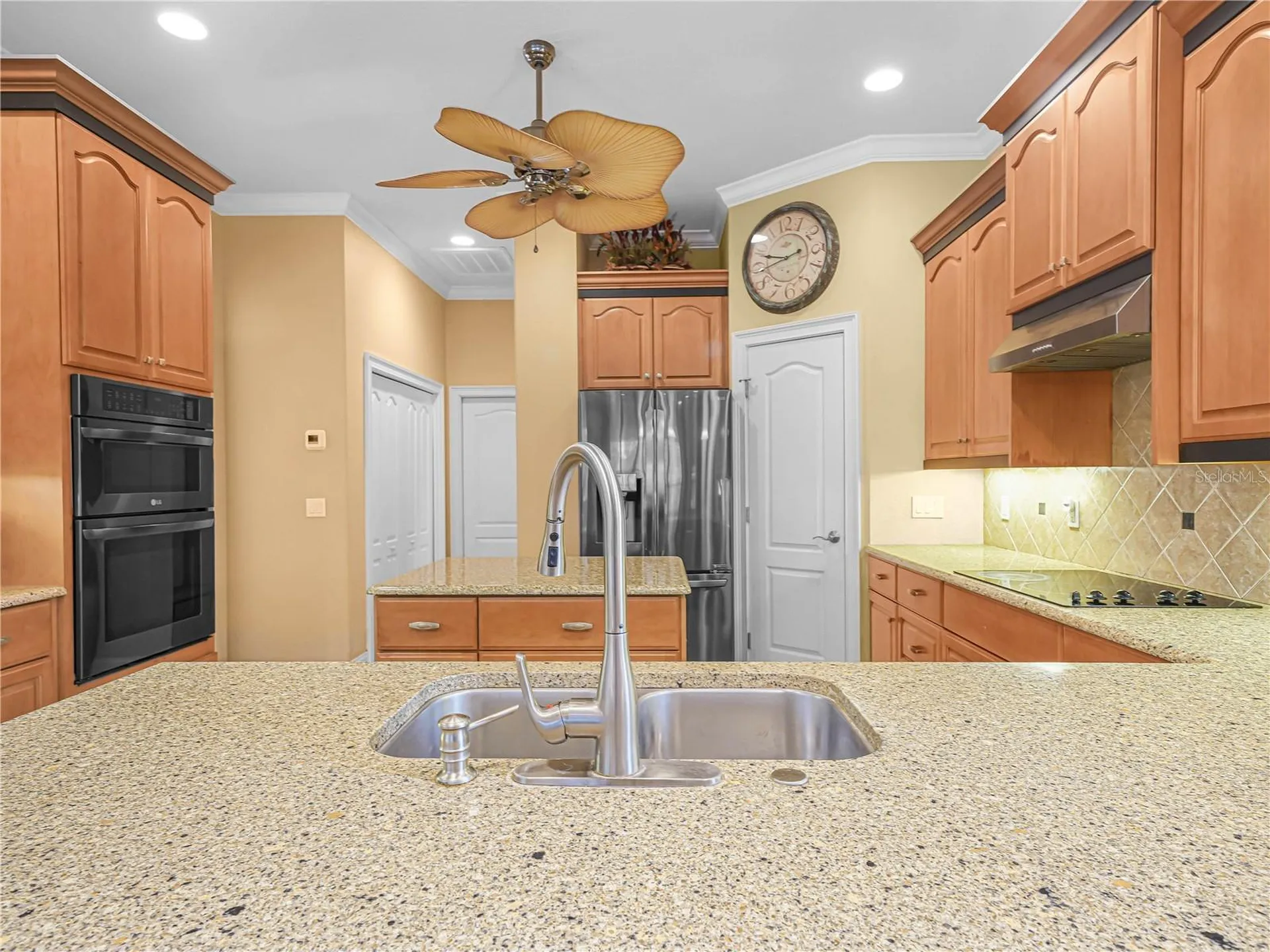 565 Whisper Woods Drive Lakeland FL 33813