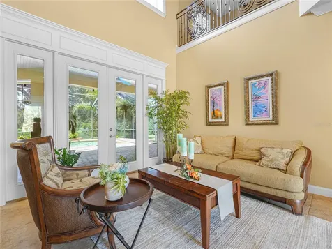 565 Whisper Woods Drive Lakeland FL 33813