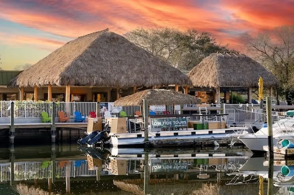 7150 N Tamiami Trail Sarasota FL 34243