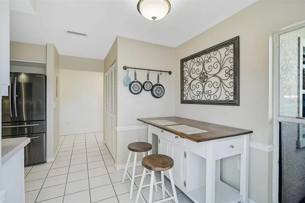 7341 Golf Pointe Circle Sarasota FL 34243