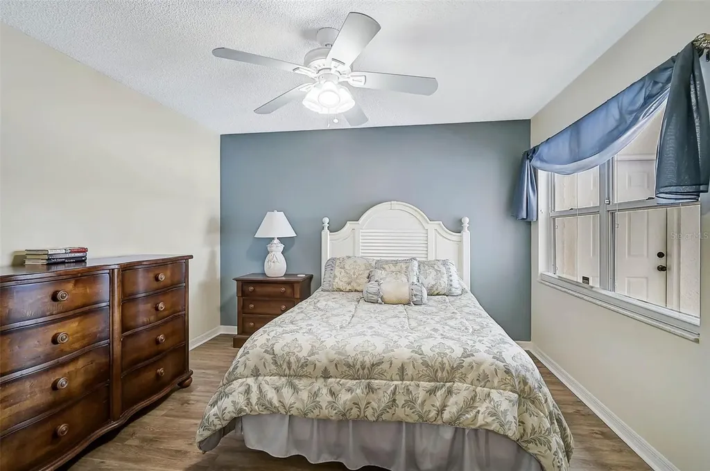 7341 Golf Pointe Circle Sarasota FL 34243