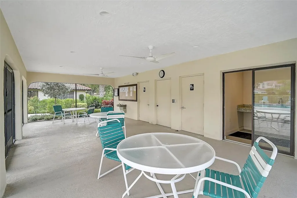 7341 Golf Pointe Circle Sarasota FL 34243