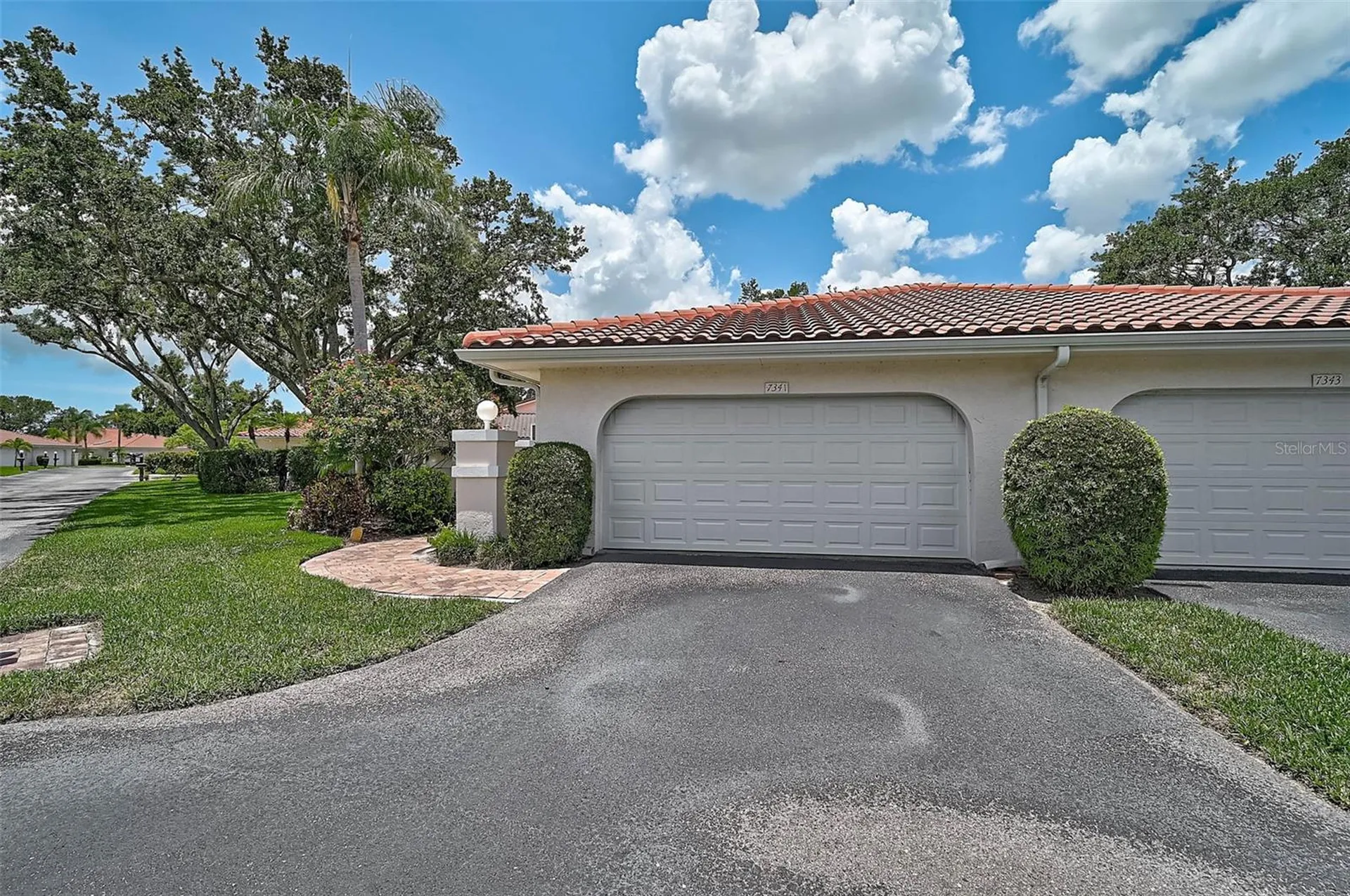 7341 Golf Pointe Circle Sarasota FL 34243