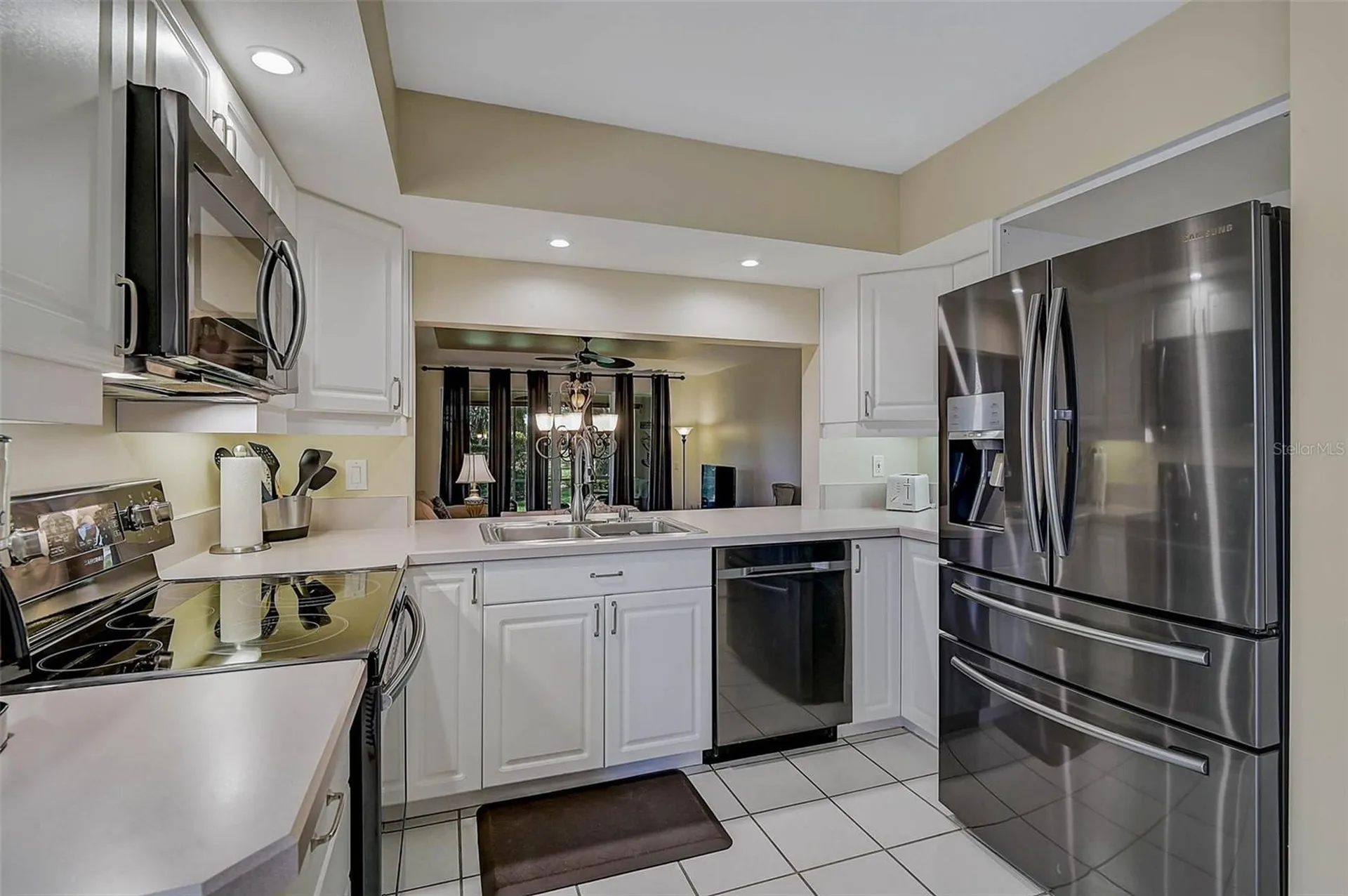 7341 Golf Pointe Circle Sarasota FL 34243